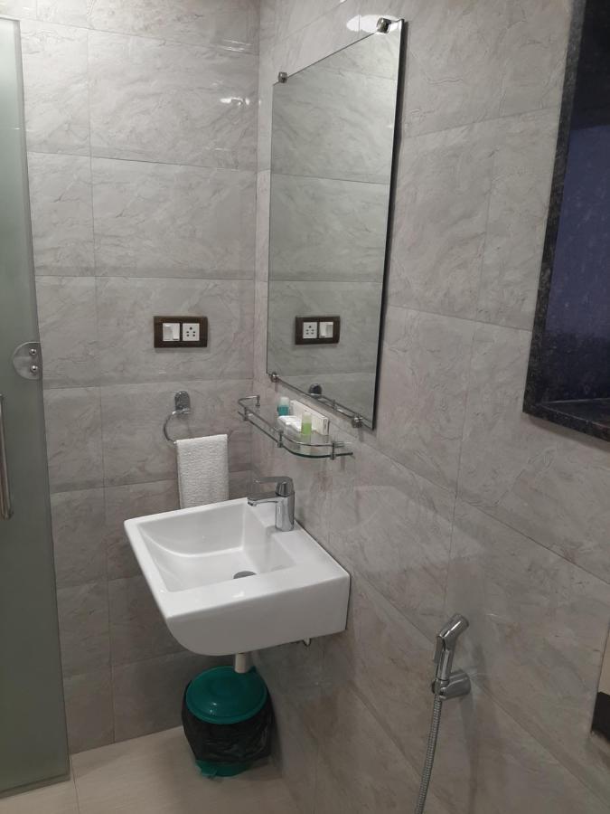 Hotel Ananya Calcutta Buitenkant foto