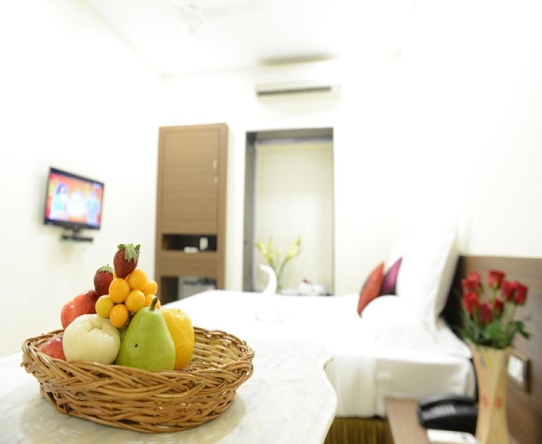 Hotel Ananya Calcutta Buitenkant foto